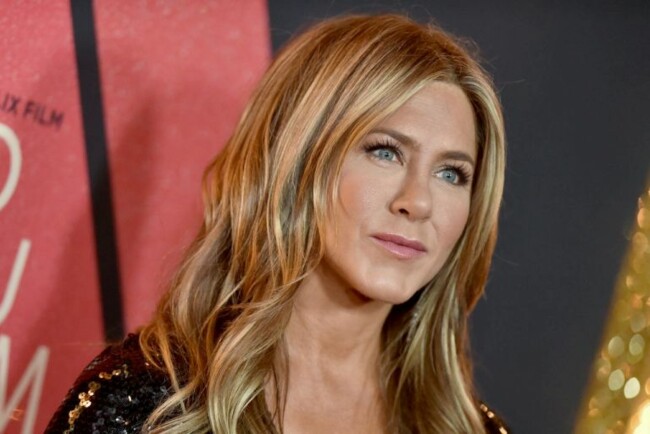 Дженнифер Энистон