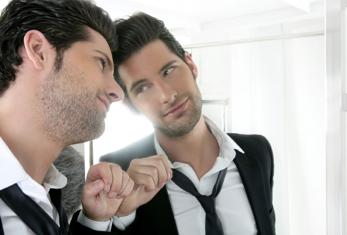 мужчина нарцис