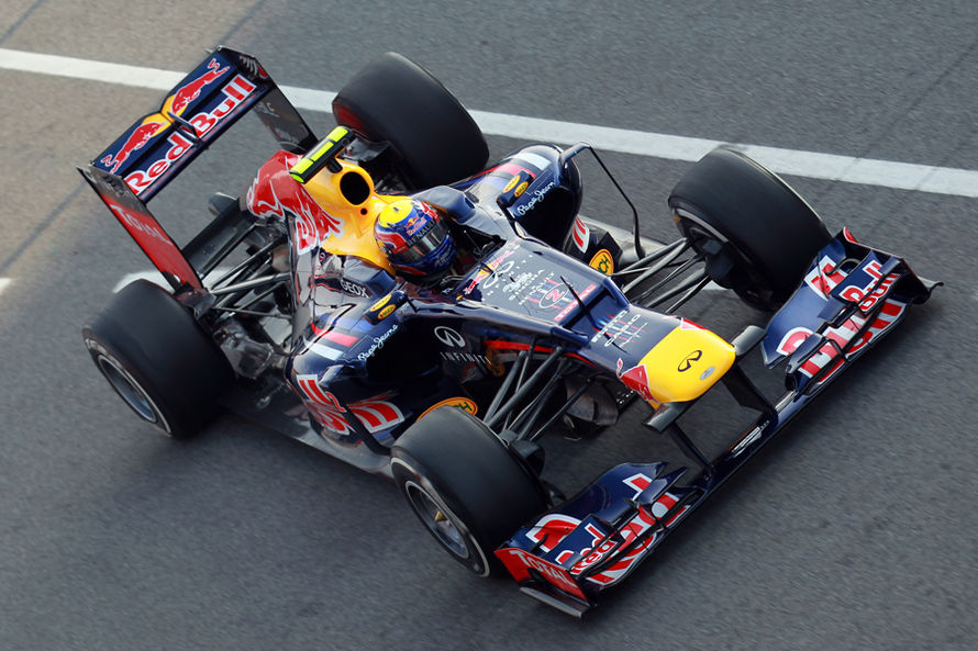 1330960181_08-red-bull-00-574786_0