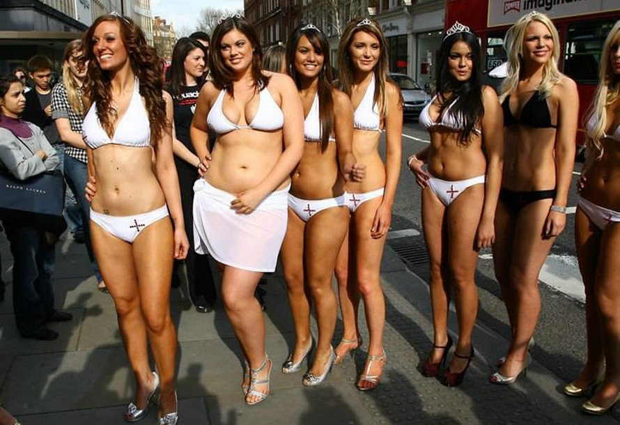 чем мужчин привлекают худые девушки.