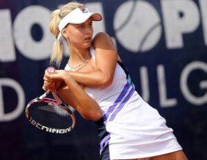 Украинская теннисистка сменила гражданство