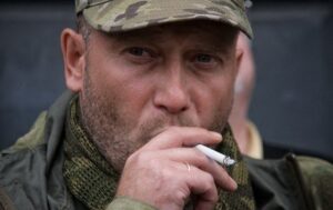 Дмитрий Ярош
