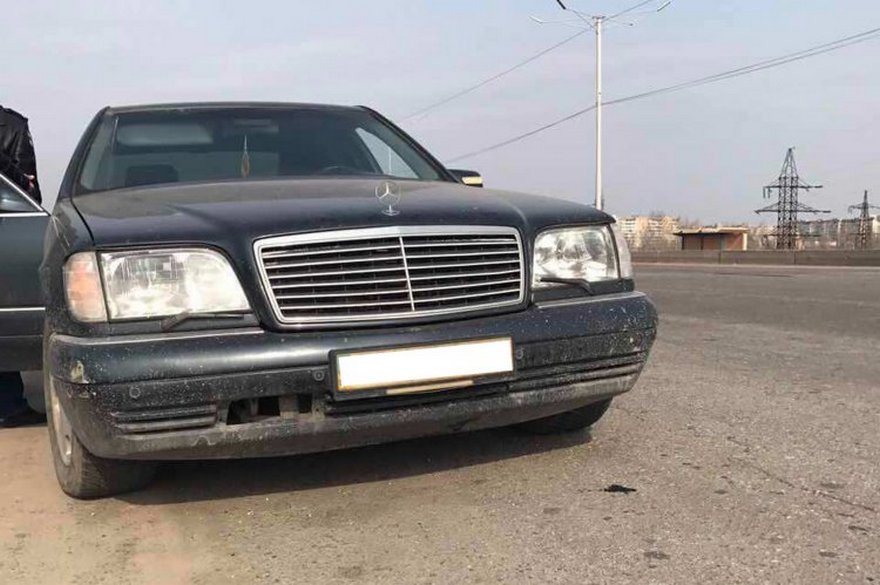 фото УПД ГУНП,  "Mercedes-Benz S 500"