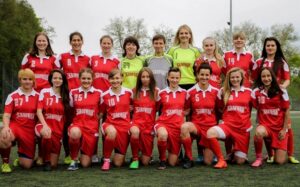 футболисты