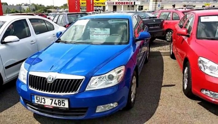 авто