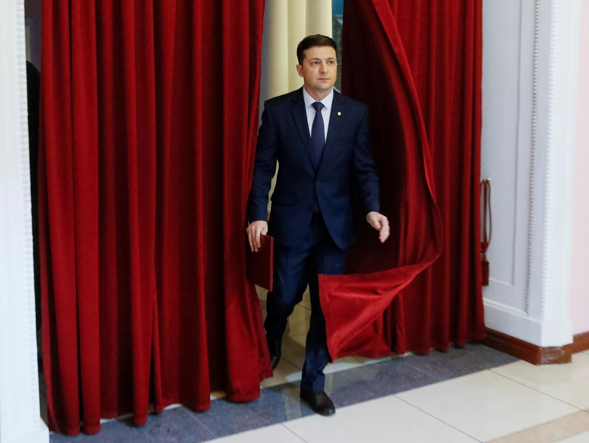 Днепровский нардеп заявил о заговоре против Зеленского