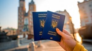 Украина с 1 августа вводит &quot;безвиз&quot; для граждан шести стран