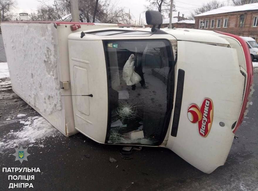 фото полиции, ДТП фургон "Mercedes Sprinter"