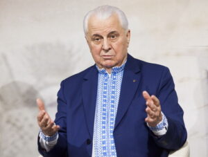 Экс-президент Украины презентовал свою книгу