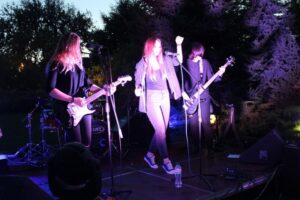 18983312_876689545804939_1953262512_n