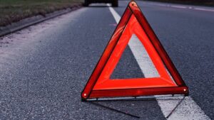 В Днепре пешеход попал под колеса легковушки