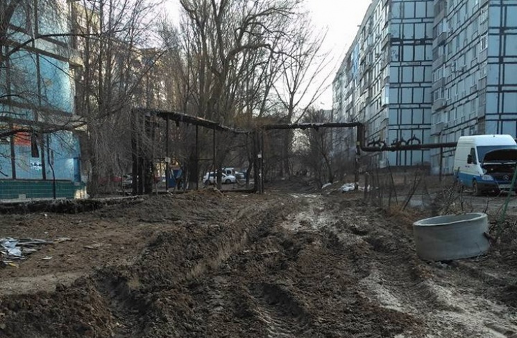 жилой массив превратился в болото