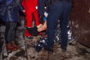 фото https://dp.informator.ua, голый парень в Днепре