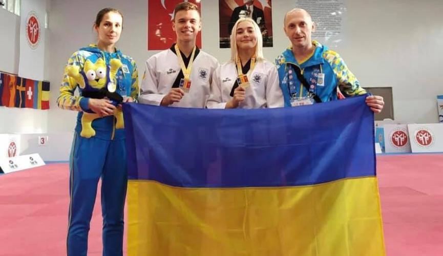 спортсмены