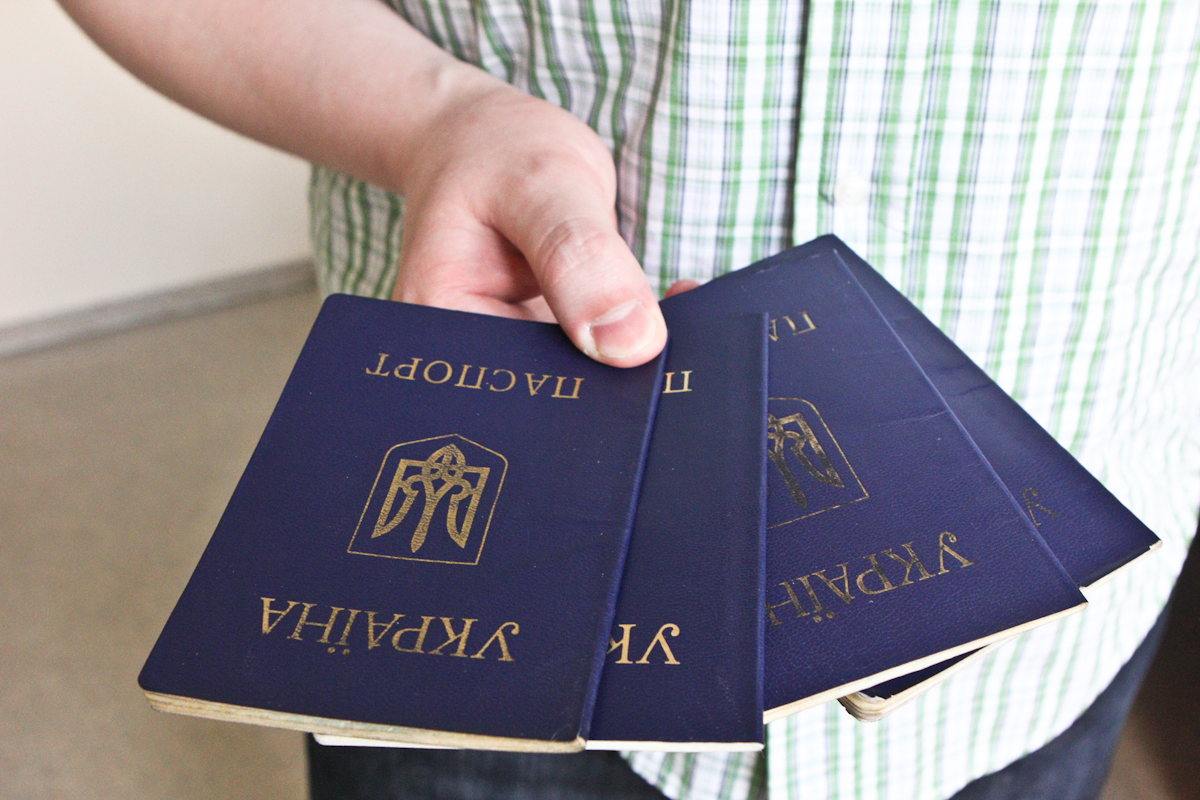 Надо ли менять документы