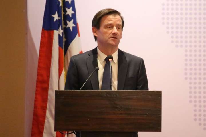 США поддерживают украинский народ, а не какого-то конкретного кандидатов в президенты, - Гейл