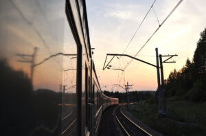213077