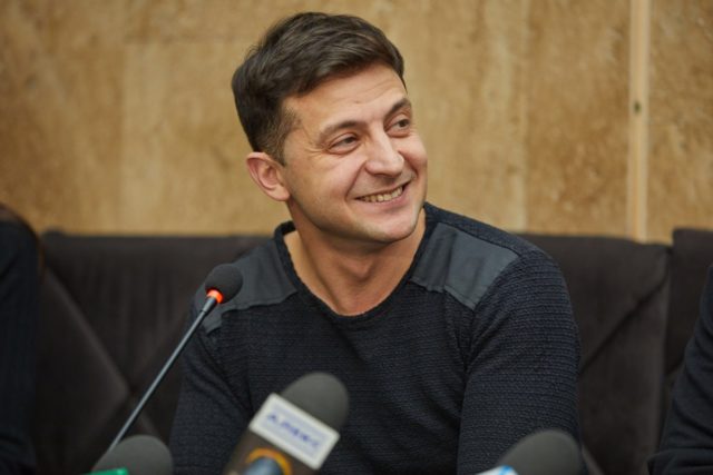 Зеленский провел закрытую встречу с иностранными журналистами