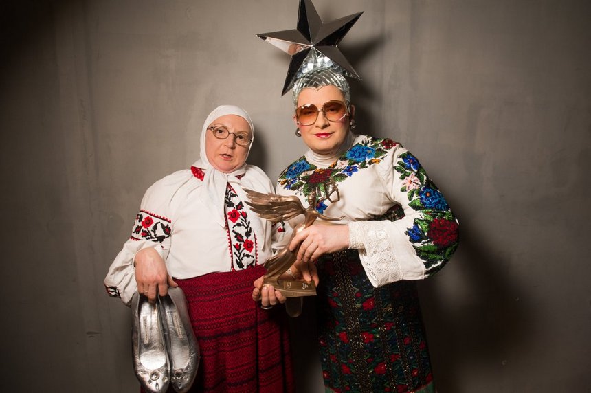Верка Сердючка и мама