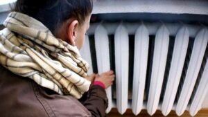 Украинцам разрешили отключаться от центрального отопления