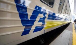 &quot;Укрзализныця&quot; возобновила движение поездов с двух станций