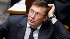 Луценко собрался увольняться