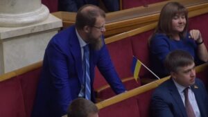 Пойманный на кнопкодавстве депутат угрожал журналисту – СМИ