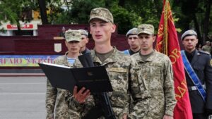 Призыв в армию с 18 лет: кому ждать повестку