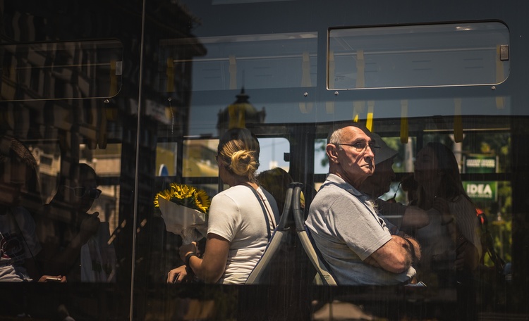 Общественный транспорт