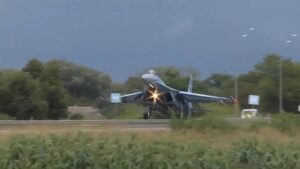 Истребитель Су-27
