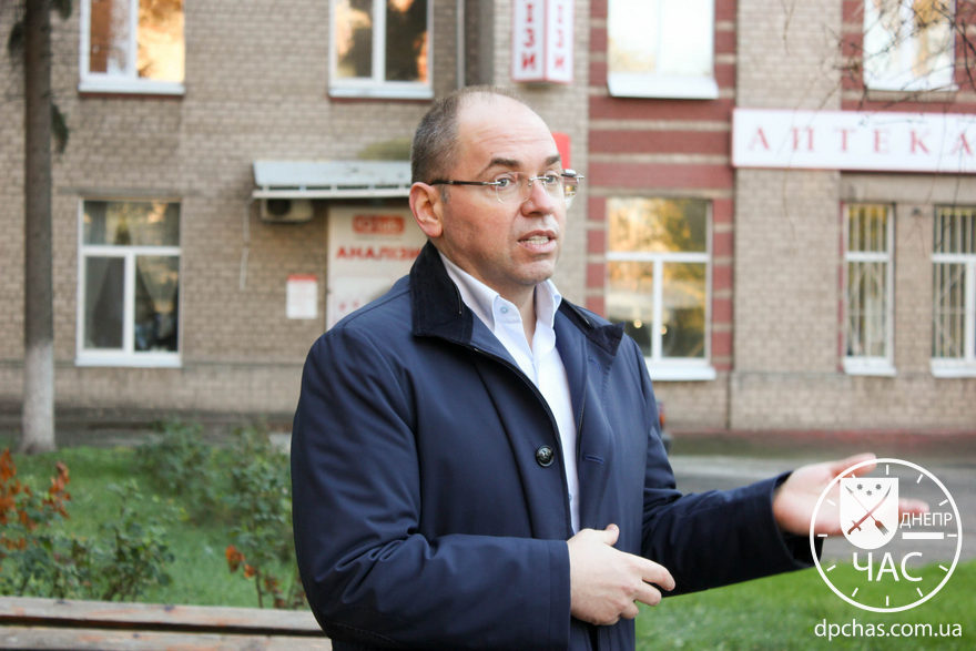 Степанов