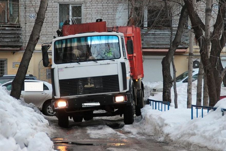 мусоровоз, фото из открытых источиков