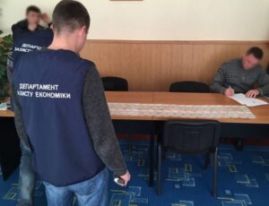 фото полиции, задержание на взятке