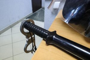 Отбили почку и селезенку: на скамье подсудимых оказались полицейские