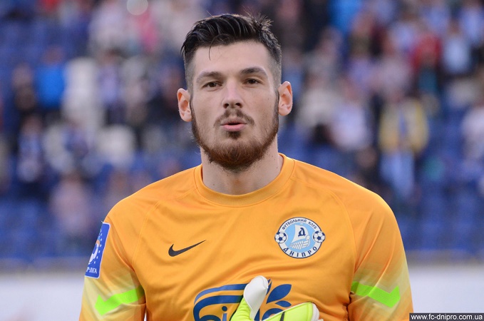 Денис Бойко