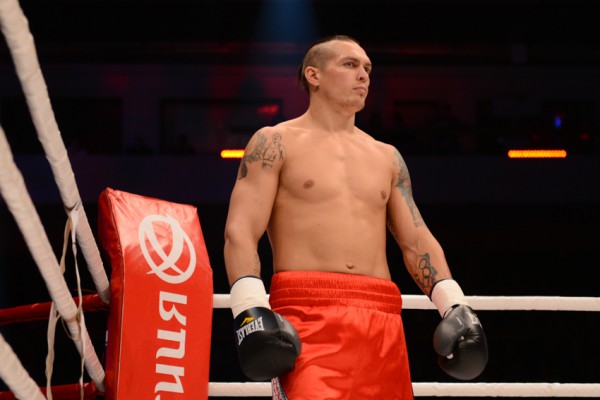 Александр Усик