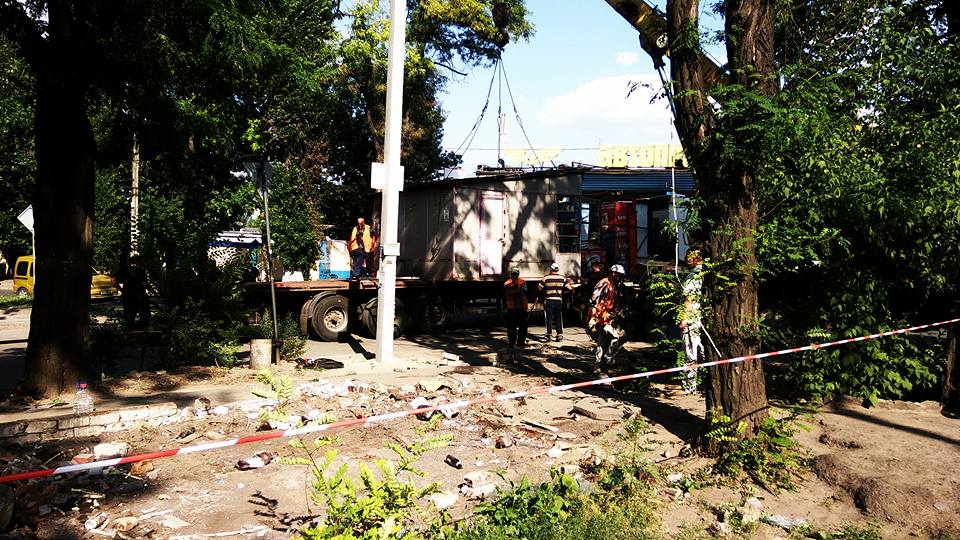 34018813_177453639757814_7509890002277367808_n