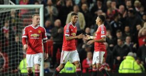 344fa94b00000578-3595443-image-a-61_1463519736419