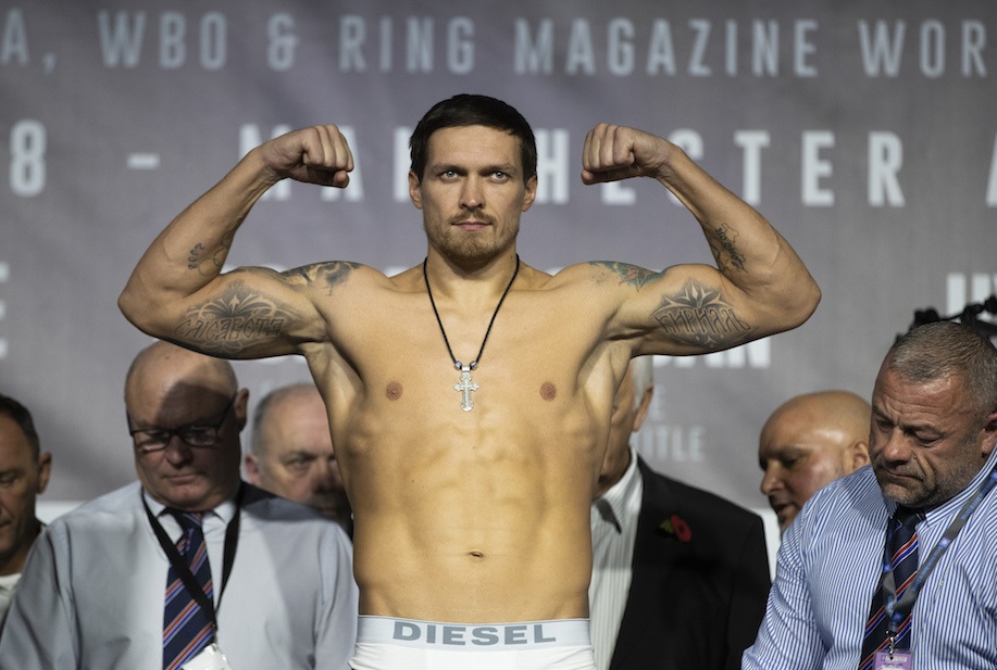 Александр Усик