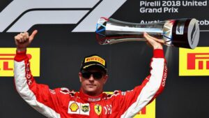 Кими с трофеем в США