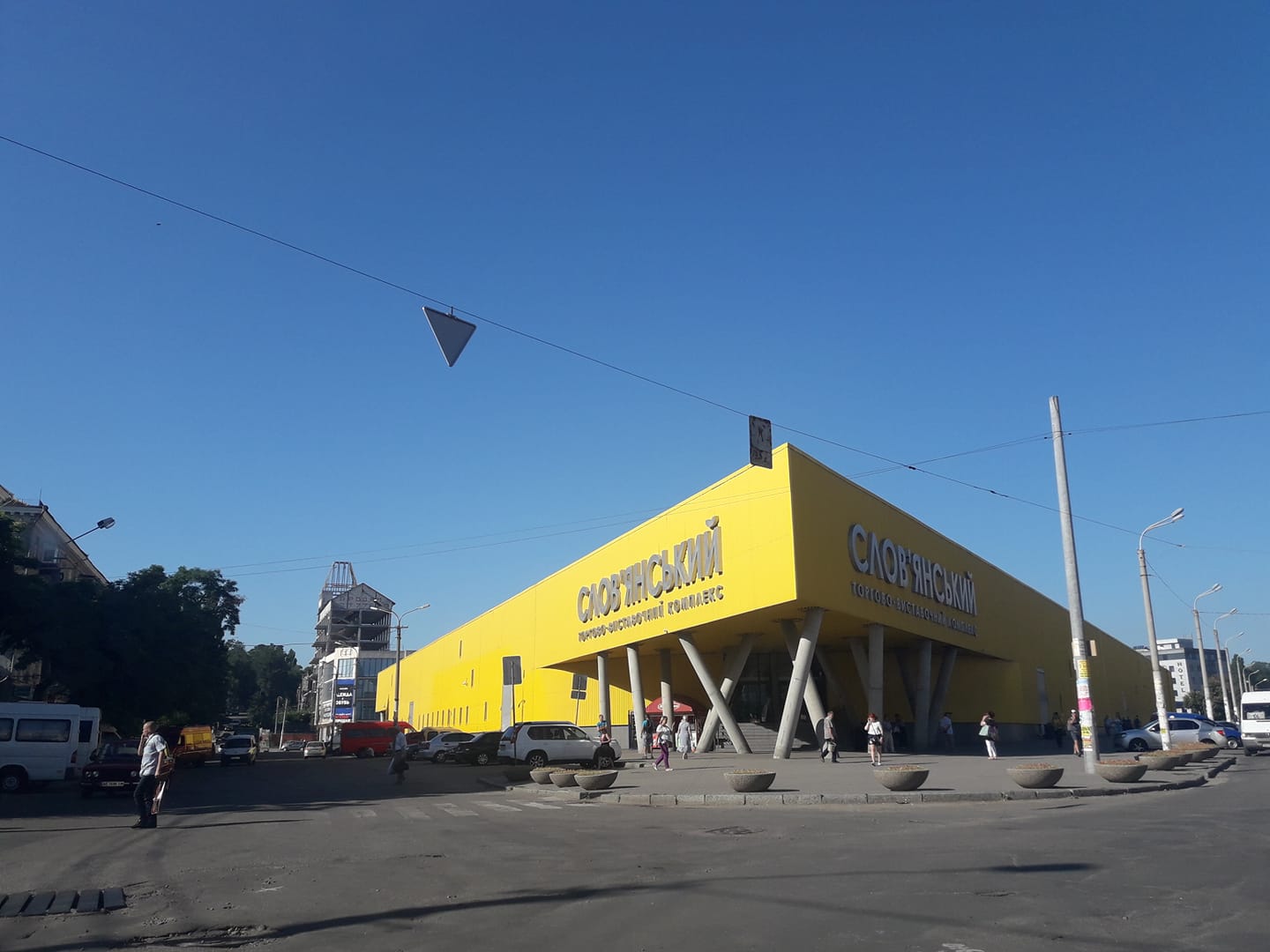 38729558_1936373909764351_976851966007181312_o