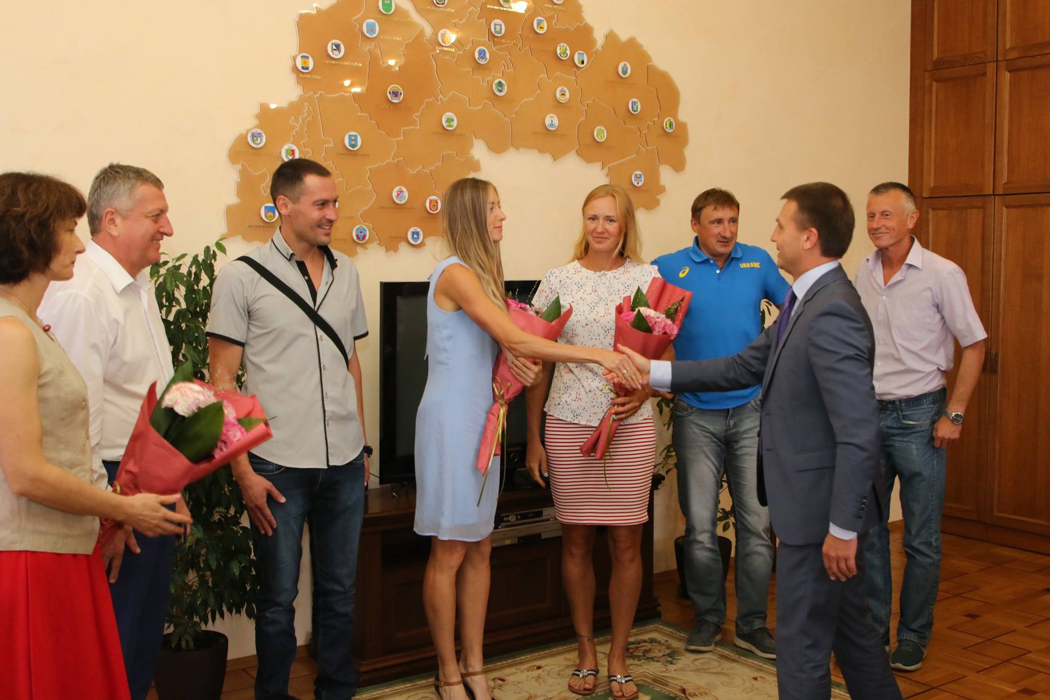 39196758_2104410199578259_3053836375838162944_o