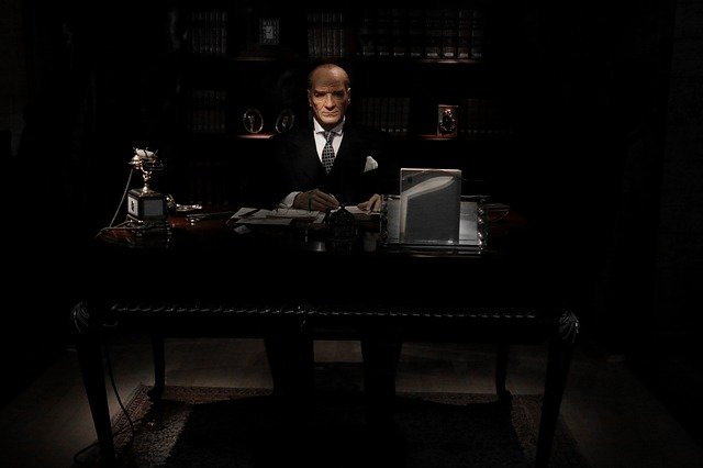 Властный человек