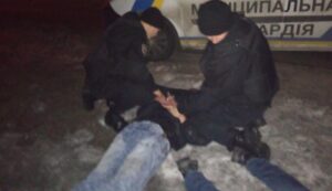 3_bratya_s_nozhom