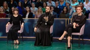 Эксперты ток-шоу «Роман с Ольгой»: нельзя терпеть и прощать домашнее насилие