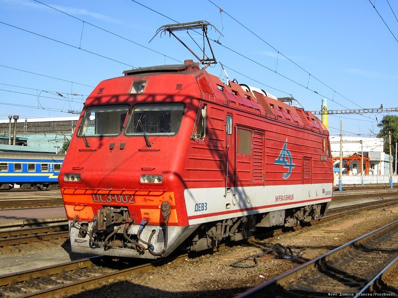 электровоз дзс