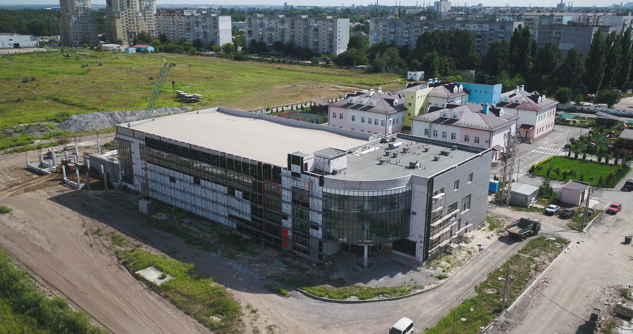 40371574_721446461529979_4071533987636445184_o