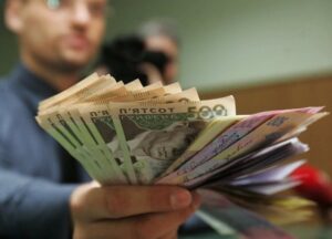 Милованов: в 2020 году доллар вряд ли будет стоить 20 грн