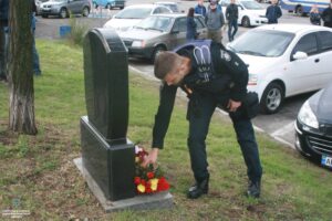 памятник полиция