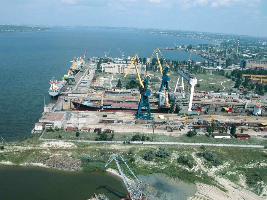 Николаевский судостроительный завод